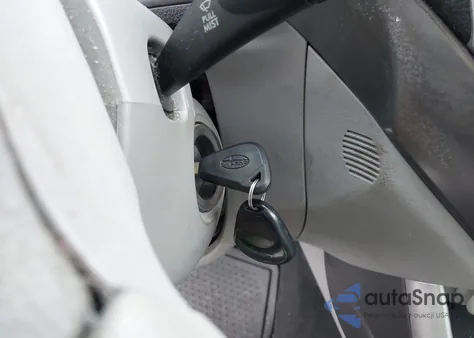 2011 Subaru Forester 2.5X Premium z USA, uszkodzony, nr VIN JF2SHADC6BH741884